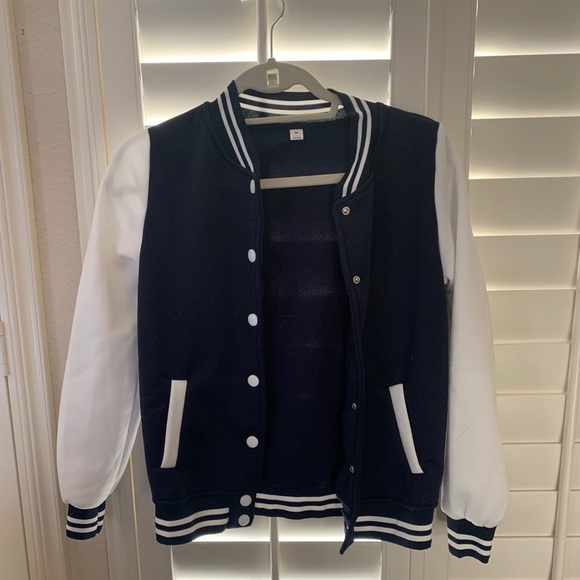 Jacket - Picture 1 of 3